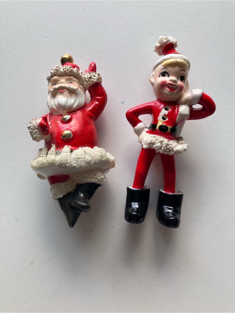 Vintage Ceramic Christmas Pixie Elf & Santa Claus Figurines Spaghetti Trim Set